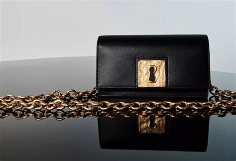 ysl chain wallet blush|best luxury wallet on chain.